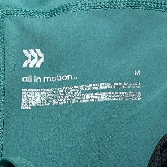 NWT All In Motion Run Shorts Medium Teal Blue Unlined 5” Inseam Athletic - Picture 4 of 5